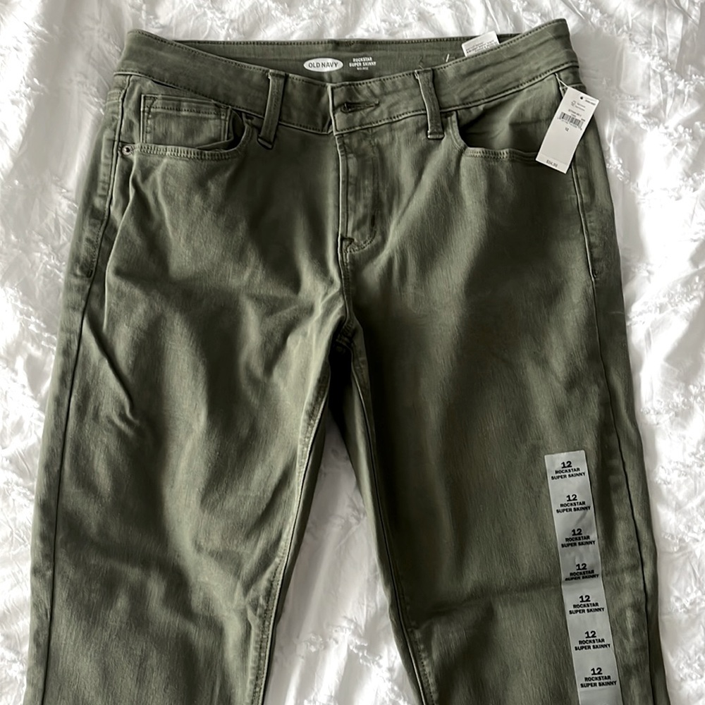 Old Navy, size 12, Olive green, skinny ankle